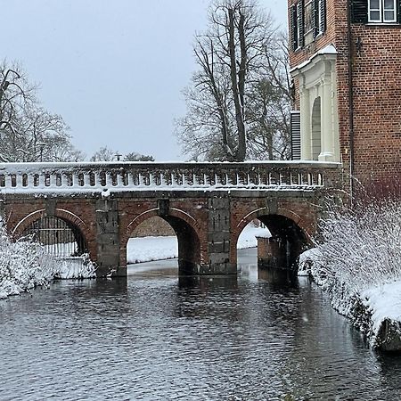 Flat In Eutin On The Kleiner Eutiner See Lake Exterior foto