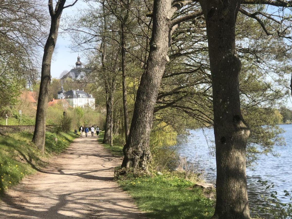 Flat In Eutin On The Kleiner Eutiner See Lake Exterior foto